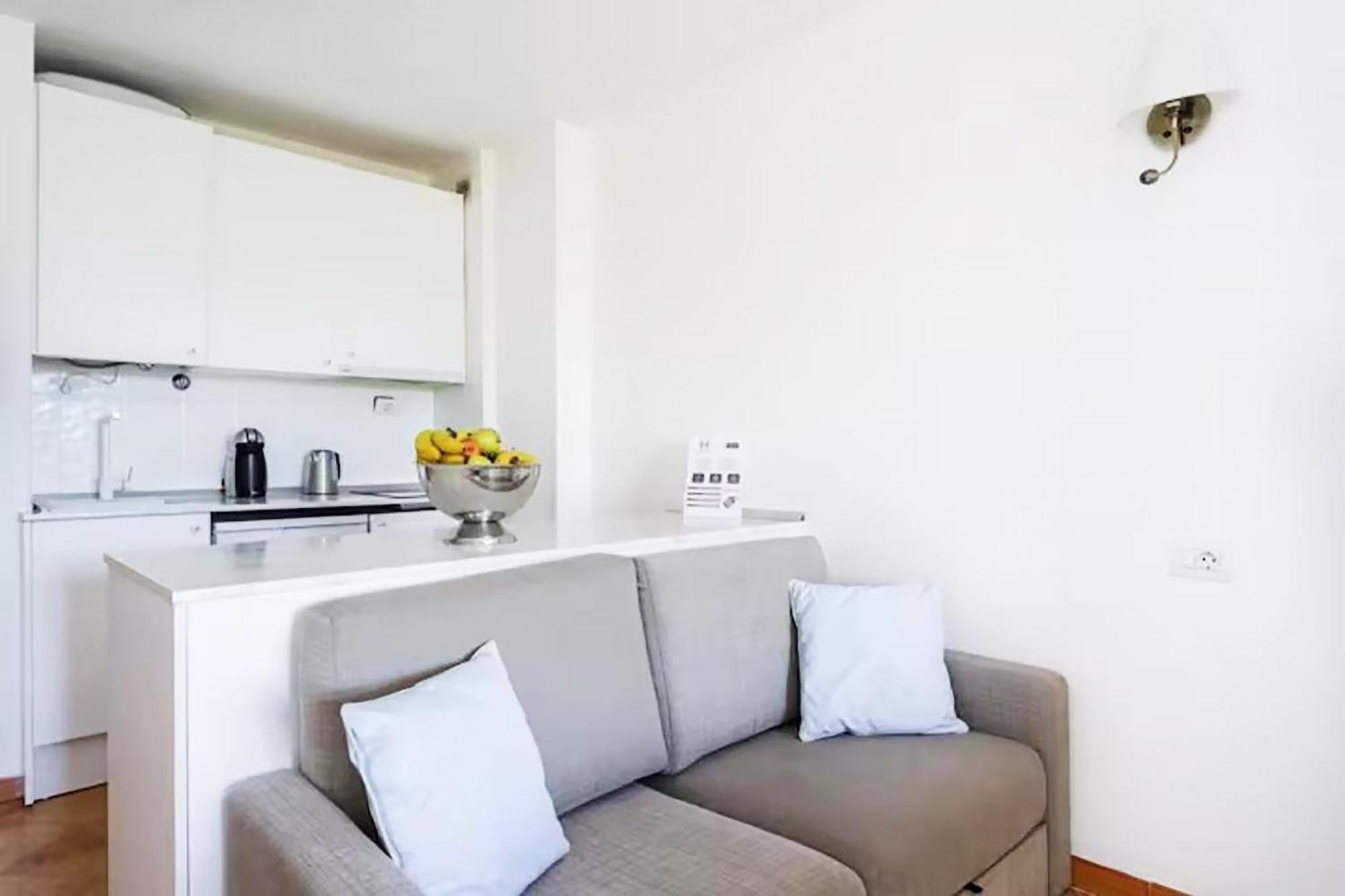Classbnb - Seafront Studio With Beach View In The Center Of Los Cristianos Los Cristianos  Exteriör bild